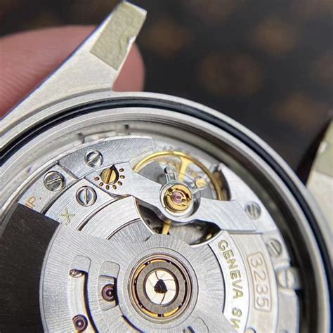 super clone rolex 3235 automatic movement|rolex 3135 clone movement.